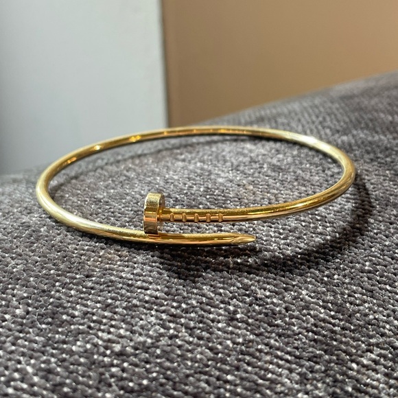 CARTIER JUSTE UN CLOU BRACELET, SMALL Juste un Clou bracelet, width: 2.5 mm YG - Picture 5 of 10